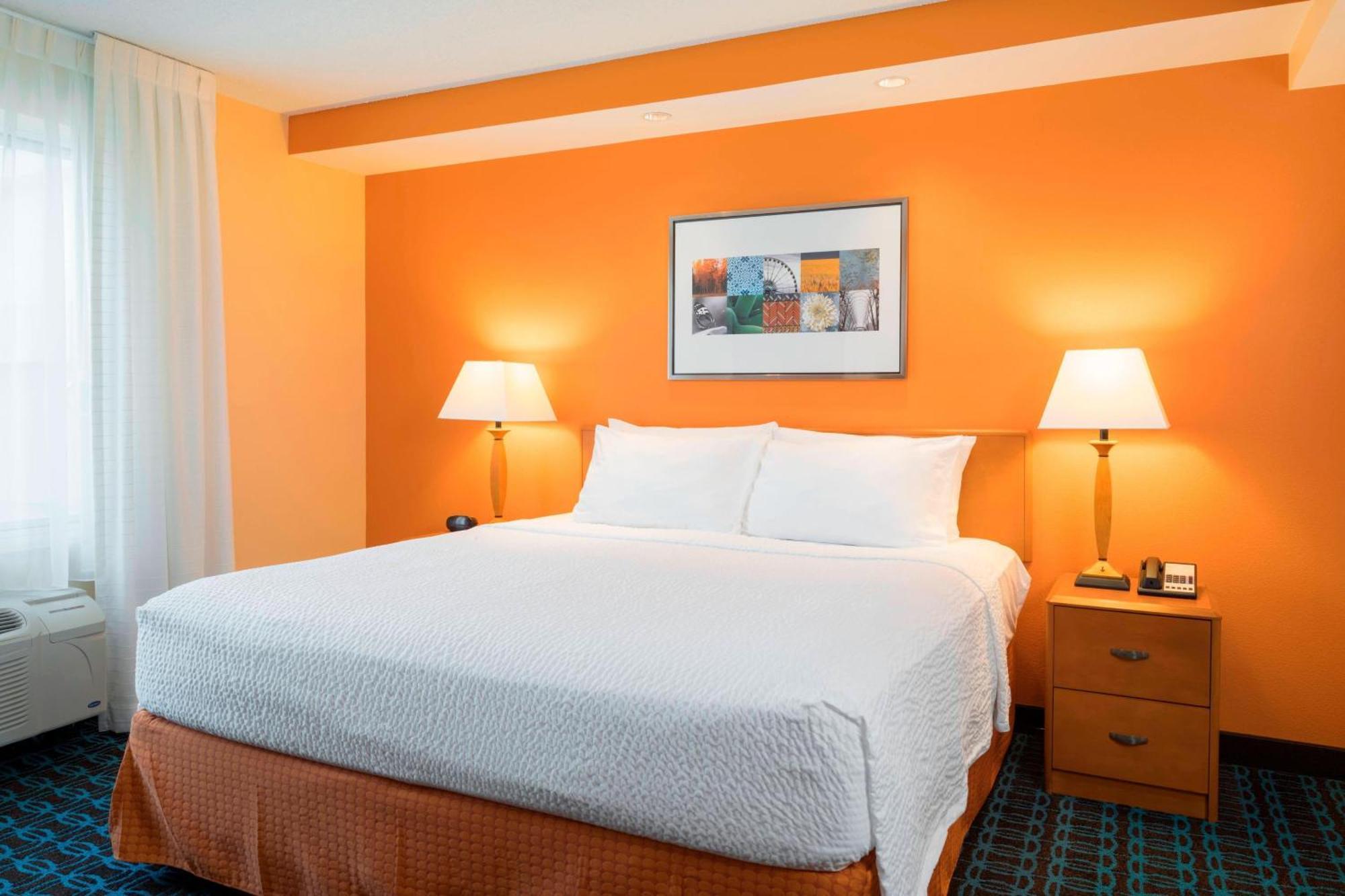 Fairfield Inn & Suites By Marriott State College Exteriör bild