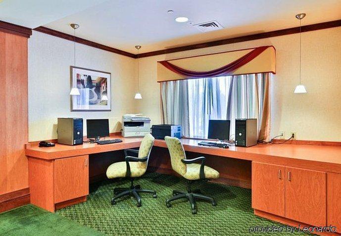 Fairfield Inn & Suites By Marriott State College Exteriör bild