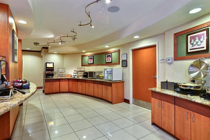 Fairfield Inn & Suites By Marriott State College Exteriör bild