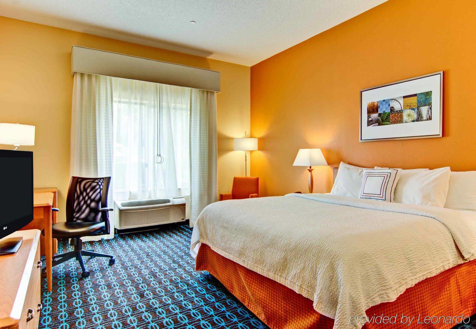 Fairfield Inn & Suites By Marriott State College Exteriör bild
